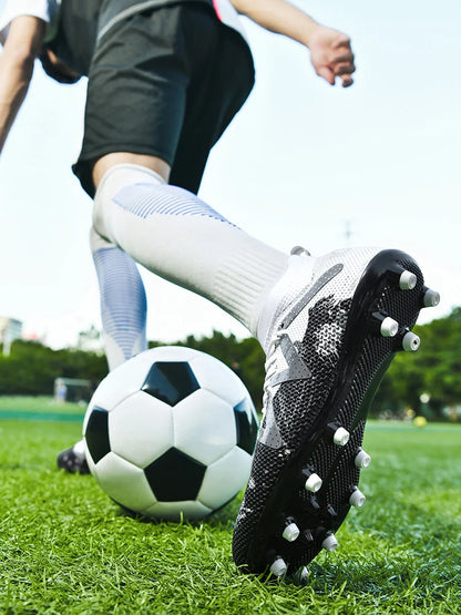 Neue Herren-Fußballschuhe, Society-Stollen, professionelle Hallen-Fußballschuhe, schnelle Fußballplatz-Stiefel, Sneaker für Jungen, Original-Trainingsschuhe