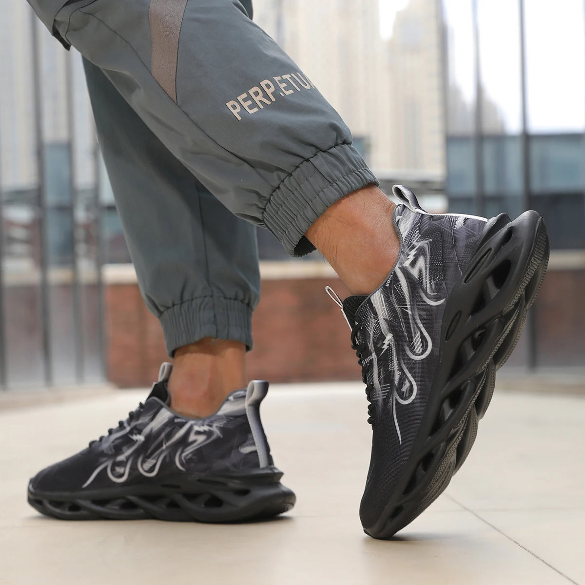 2025 unisexe chaussures de course hommes femmes léger maille respirant confortable plat doux chaussures de Tennis été à lacets baskets homme