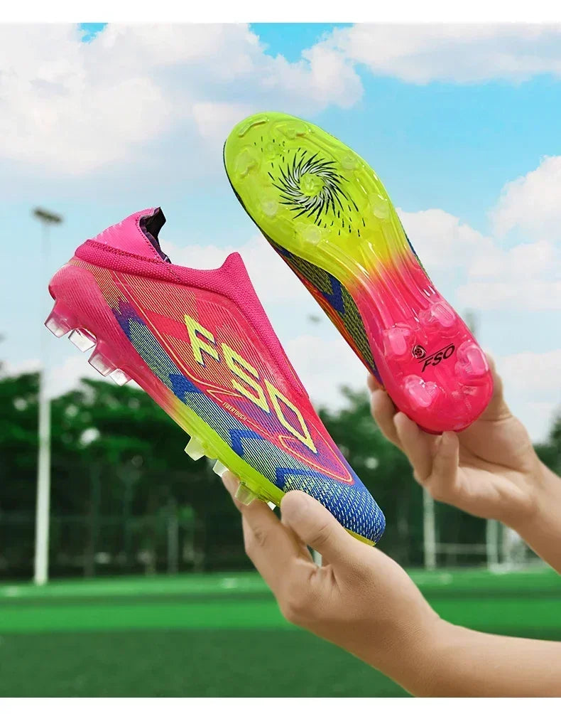 Nouvelles Chaussures de Football pour Hommes – Crampons d'Extérieur pour Entraînement sur Gazon – Baskets Mi-Montantes Légères Antidérapantes de Haute Qualité – Meilleures Ventes