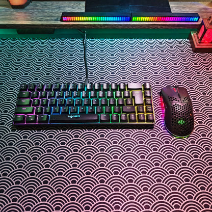 Set gaming portatile HXSJ 60% RGB con tastiera e mouse, tastiera a membrana cablata 68 tasti e mouse wireless leggero a 3 modalità per PC Mac