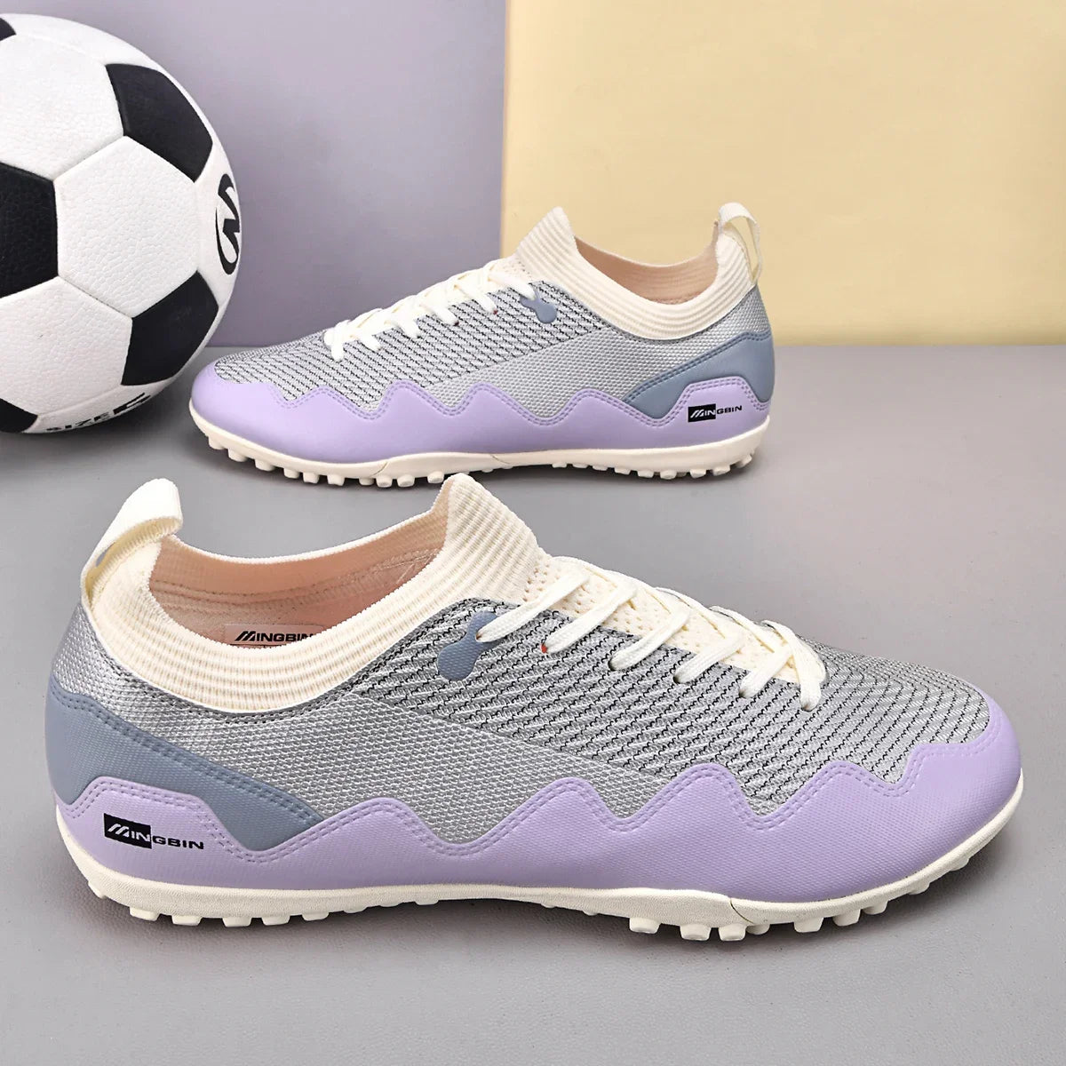Nouvelles chaussures de football pour hommes, baskets TF/FG, vente flash, chaussures de futsal de haute qualité, chaussures de football professionnelles, crampons pour femmes, ultra-légères, unisexes