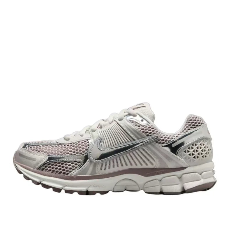 Nike Zoom Vomero 5 Comfortable, versatile, durable, breathable low-top running shoes for women Silver HV6417-001