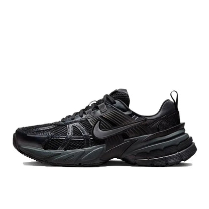 Nike V2K Run Ανδρικά παπούτσια τρεξίματος χαμηλού προφίλ: Ευέλικτα, ανθεκτικά, για casual προπόνηση και μετακινήσεις στην πόλη HJ4497-001