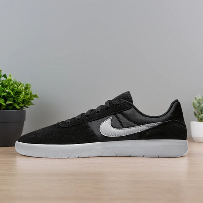 Adidași casual unisex Nike Genuine SB TEAM CLASSIC cu talpă joasă AH3360-003