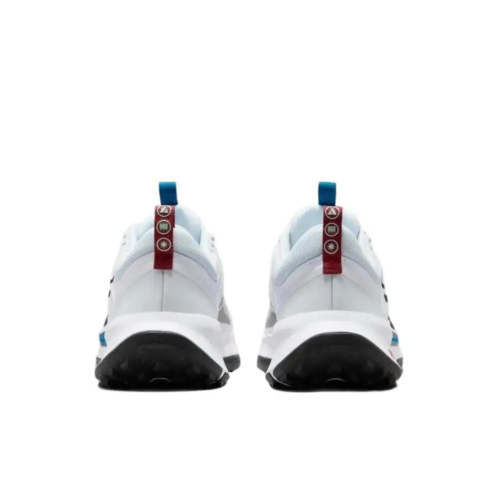 Nike Juniper Trail 2: Stylové, pohodlné, lehké a odolné nízké běžecké boty pro ženy – bílé DM0821-104