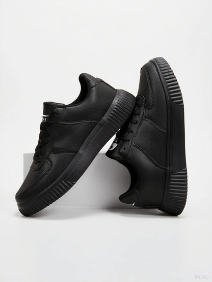 Sapatilhas brancas em pele para homem, respiráveis e confortáveis, calçado casual clássico para homem e mulher, sapatos de caminhada outdoor para casal, tamanho