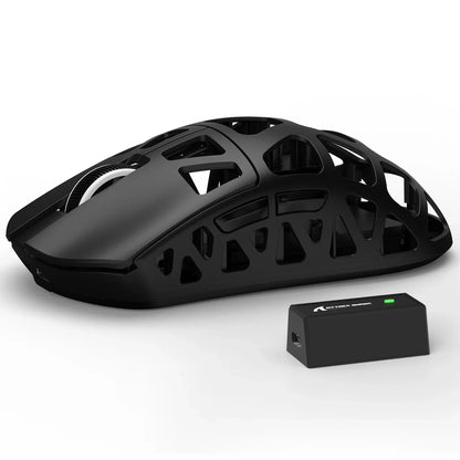 Rato Gaming ATTACK SHARK R3 em liga de magnésio 8K SUPERLIGHT 8000Hz, 6 níveis de DPI ajustáveis até 26000, PAW3395, BT/2.4G sem fios/com fios