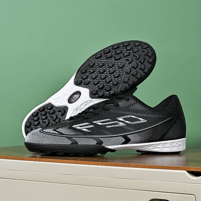 Nouvelles chaussures de football pour hommes, chaussures de futsal à cheville haute, respirantes, antidérapantes, de haute qualité, ultralégères, chaussures de sport, chaussures de match en plein air