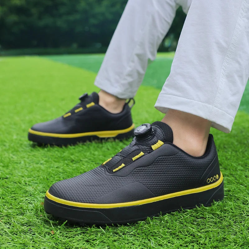 Golf Shoes Men Large Size Up to 47# Rotating Buckle Professional Non-Slip Spikeless Outdoor Beginner Training Golf Sneakers Unisex