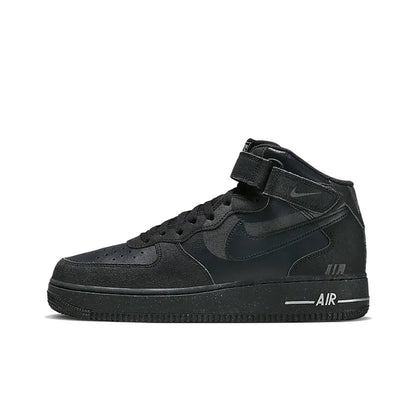Nike Air Force 1 Mid -unisex-lenkkarit – klassinen muotoilu, pehmustettu nilkkatuki monipuoliseen vapaa-ajan käyttöön CW2289-111