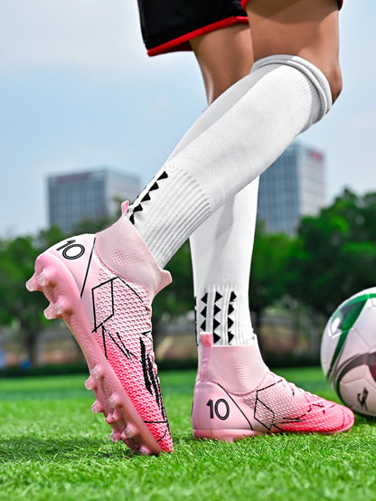 Nouvelles chaussures de football pour hommes, chaussures de sport antidérapantes ultralégères à haute cheville pour l'extérieur, chaussures de futsal antidérapantes pour l'intérieur, chaussures de football de haute qua