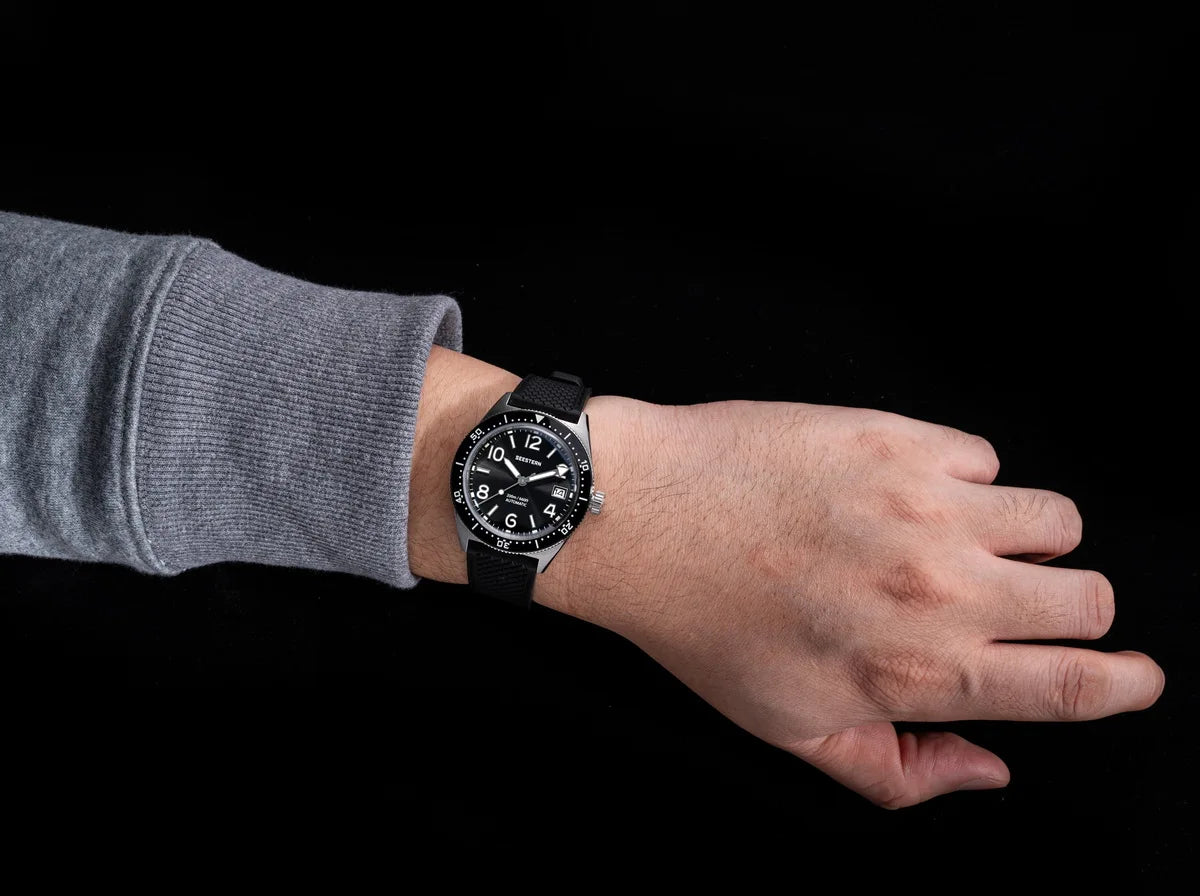 Sugess Diving Watch for Men Automatic Mechanical Wristwatches 20ATM Waterproof Sapphire NH35A Movement BGW9 Luminous New S434-2