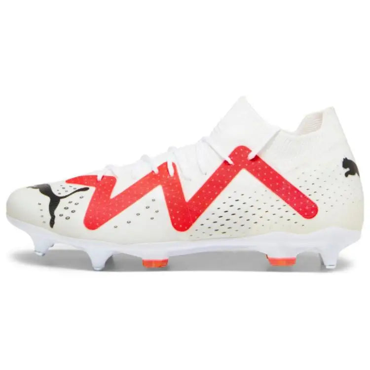 Chaussures de football Puma Future Match Mxsg, confortables et durables, modèle blanc 107369-01.