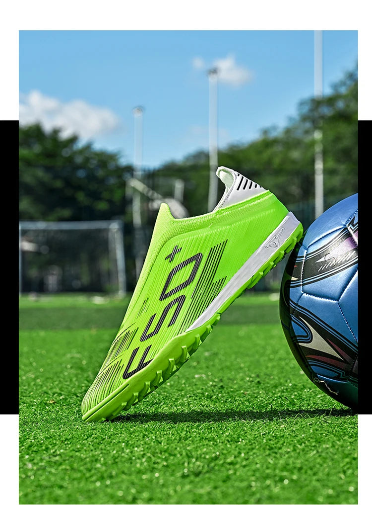 Nouvelles chaussures de football pour hommes, baskets antidérapantes, chaussures d'entraînement, bottes de football très vendues, crampons légers de haute qualité pour matchs sur gazon, mi-hautes pour l'extérieur