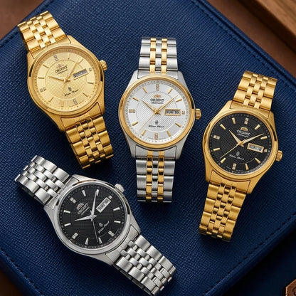 Pánske mechanické hodinky Orient s automatickým náťahom, s dvojitým kalendárom (dátum a deň v týždni), kryštálovými indexmi a náramkom z nehrdzavejúcej ocele – náramkové hodinky v profesionálnom štýle