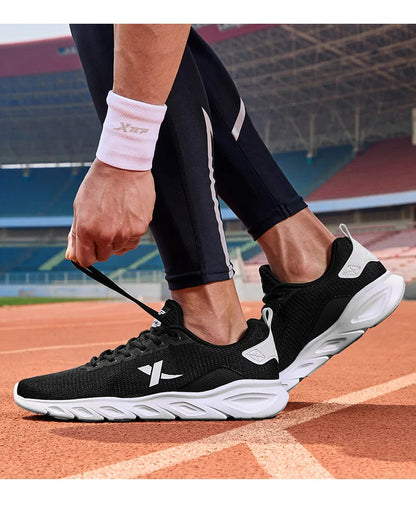 Zapatillas de running Xtep para hombre 2025 primavera, zapatillas deportivas absorbentes del sudor, resistentes al desgaste y estables, sneakers deportivos 880119115131