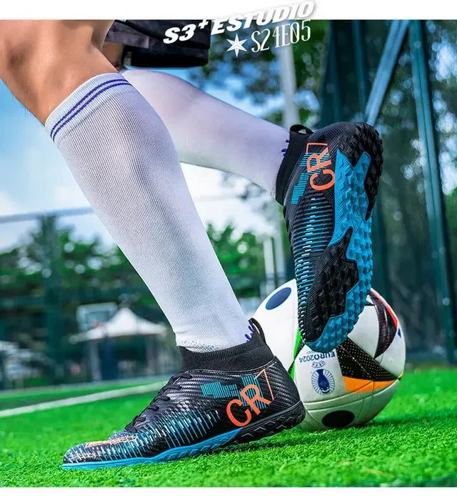 Kinder-Fußballschuhe mit Zehenschutz gegen Stöße, Schnürverschluss, kurzen rutschfesten Stollen, strapazierfähig und atmungsaktiv, für Outdoor-Spiele auf Rasen