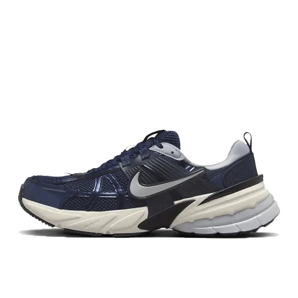 Nike V2K Run Ανδρικά παπούτσια τρεξίματος χαμηλού προφίλ: Ευέλικτα, ανθεκτικά, για casual προπόνηση και μετακινήσεις στην πόλη HJ4497-001