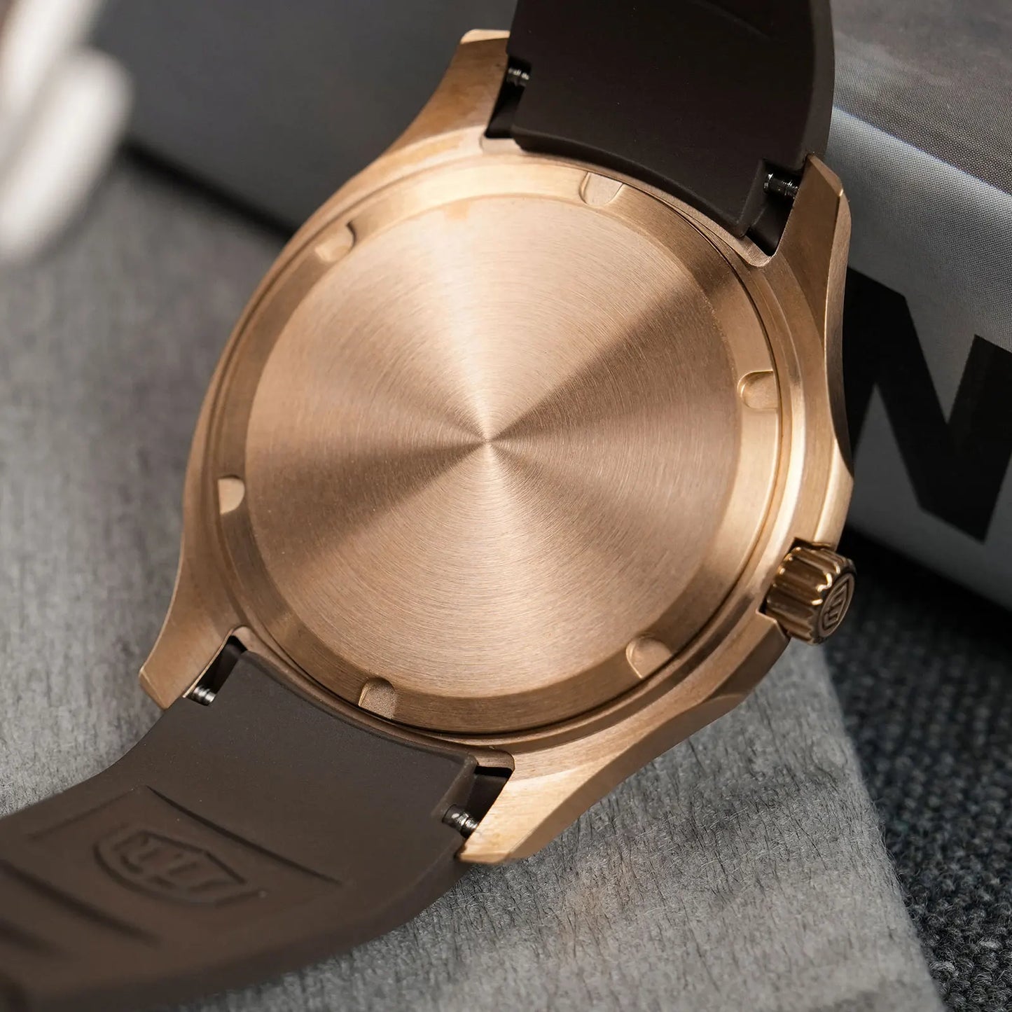 Watchdives WD008 38mm Dive Men Watch VH31 Sweep Second Quartz Movement Sapphire Super Luminous 100m Waterproof Watches