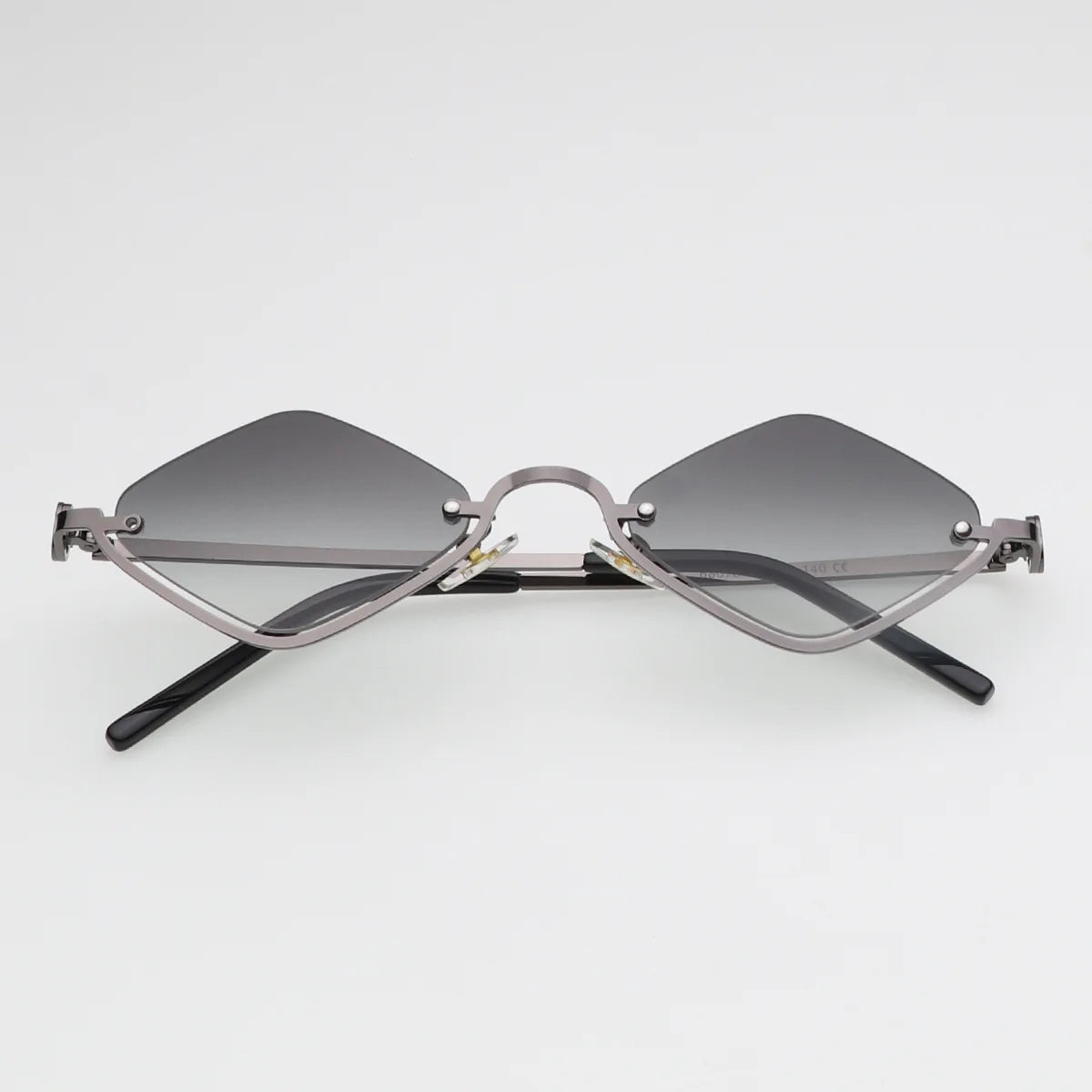 Fashion Small Polygonal Sunglasses Women Luxury Brand Metal Half Frame Sun Glasses Ladies Hipster sexy Cat Eye Shades Vintage