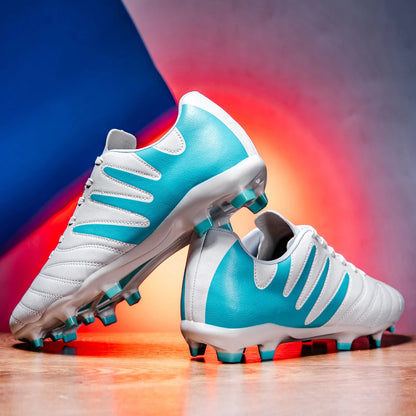 Chaussures de football AG FG pour hommes, tige en PU souple, structure de crampons renforcée, pour adultes, pour les matchs et entraînements de football en plein air sur pelouse.