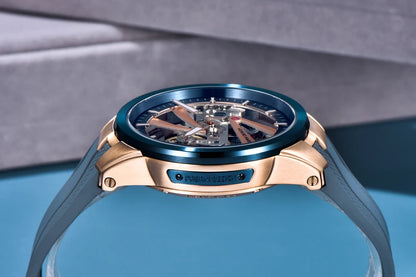 Zegarek męski PAGANI DESIGN – luksusowy model z mechanizmem automatycznym typu „skelet” (z widocznym mechanizmem), wyposażony w tourbillon, szkło szafirowe z powłoką antyrefleksyjną, wodoodporny i luminescencyjny.