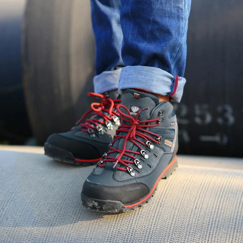 Hiking Shoes Men Outdoor Mountain Climbing Sneakers Men's Top Quality Fashion Casual Snow Boots