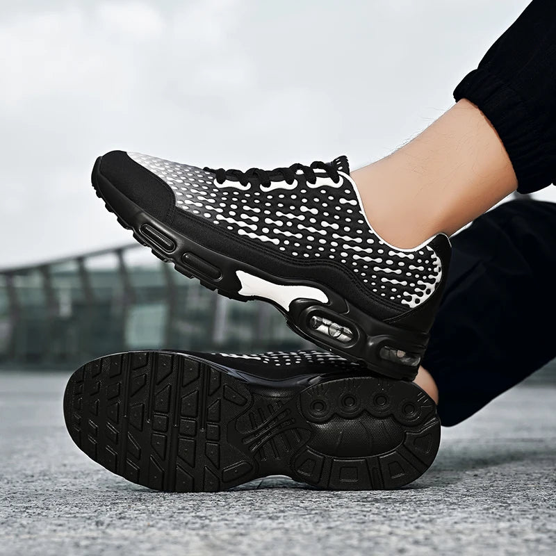 Men's Sports Shoes Lightweight Rebound Soft Sole Fashionable Mesh Breathable Youth Outdoor Running Fitness Training Shoes for Men