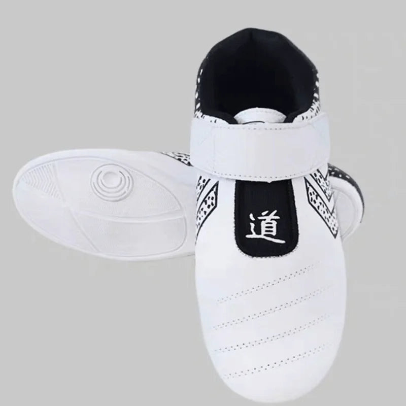 Taekwondo Shoes Breathable Wear-Resistant Kickboxing Kung Fu Professional Taekwondo Martial Arts Sneaker Shoes Kids to Adult