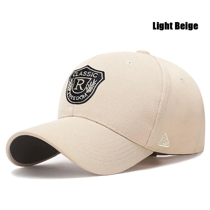 Fashion Mens Womens Pineapple Cloth 'CLASSIC' Letter Element Gold Thread Embroidered Baseball Cap Unisex Casual Sport VisorHat
