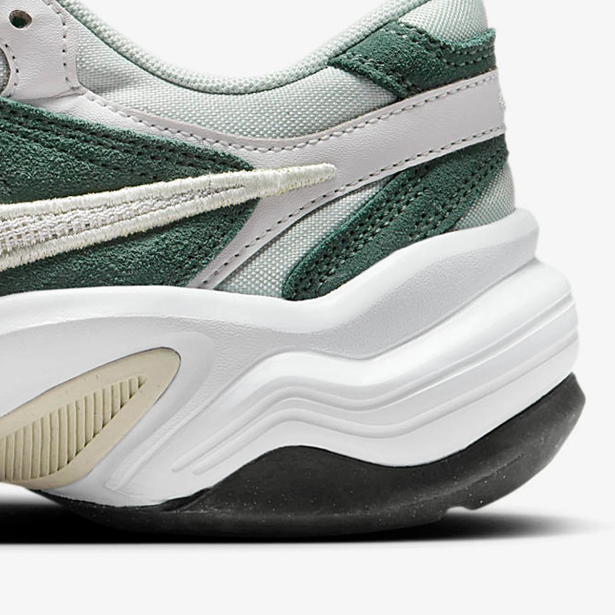 Nike-alkuperäistuote: Uudet naisten hengittävät verkkokengät FJ3794-300