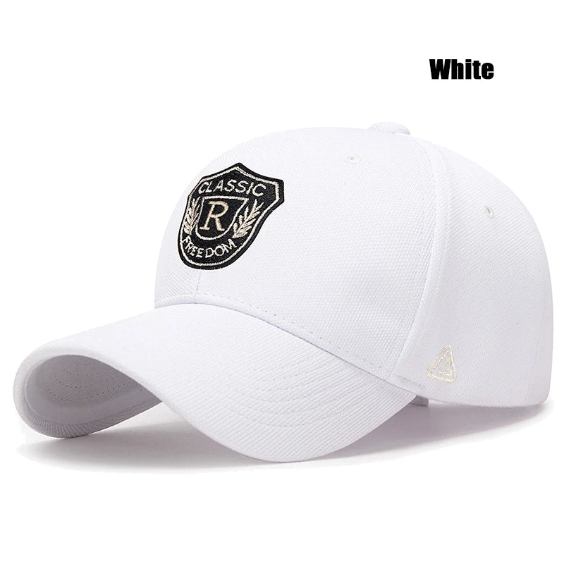 Fashion Mens Womens Pineapple Cloth 'CLASSIC' Letter Element Gold Thread Embroidered Baseball Cap Unisex Casual Sport VisorHat