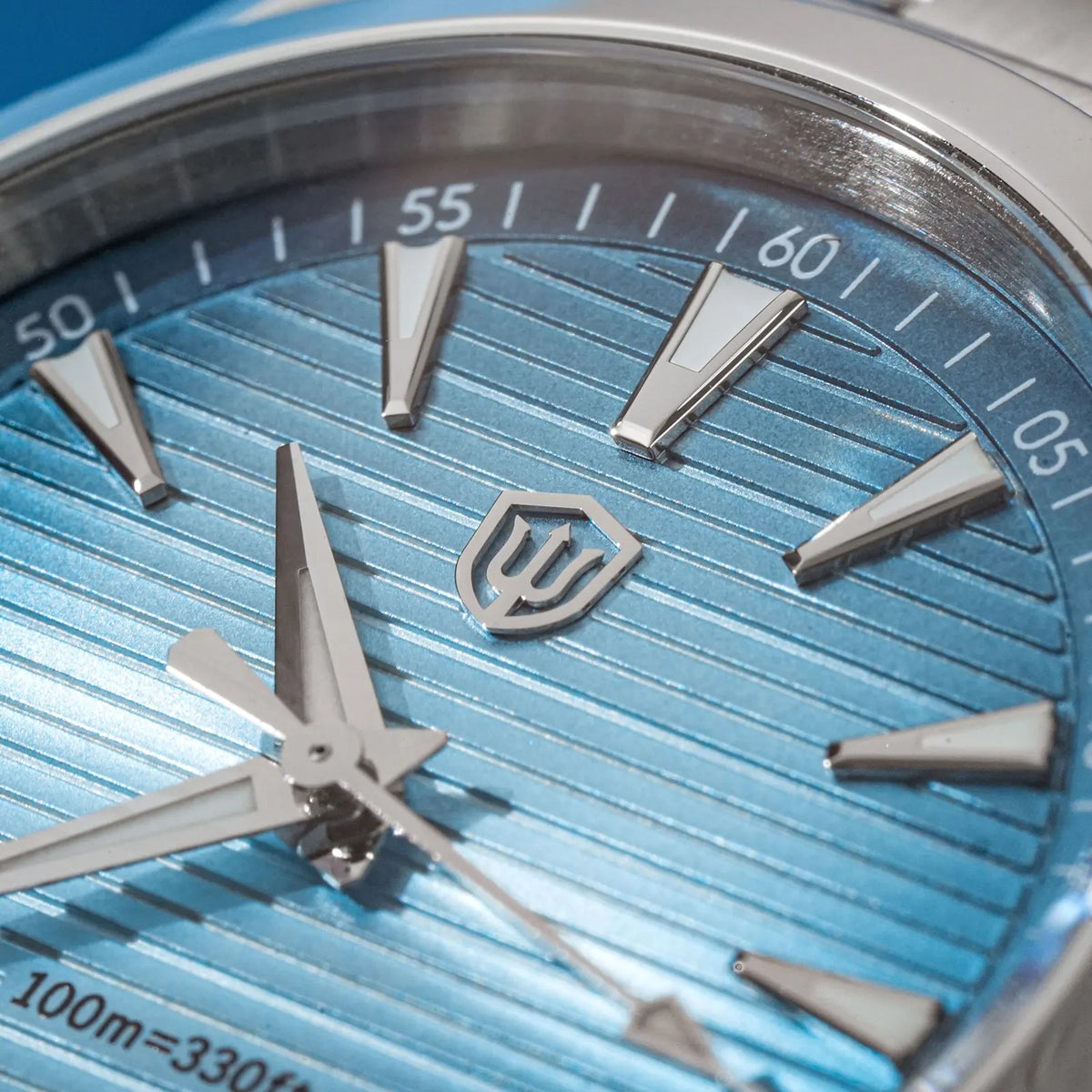 Relógio Watchdives WD0006, movimento VH31 com ponteiro dos segundos fluido, vidro de safira abaulado, revestimento luminescente BGW9, estanque até 10 bar, 38 mm, estilo vintage
