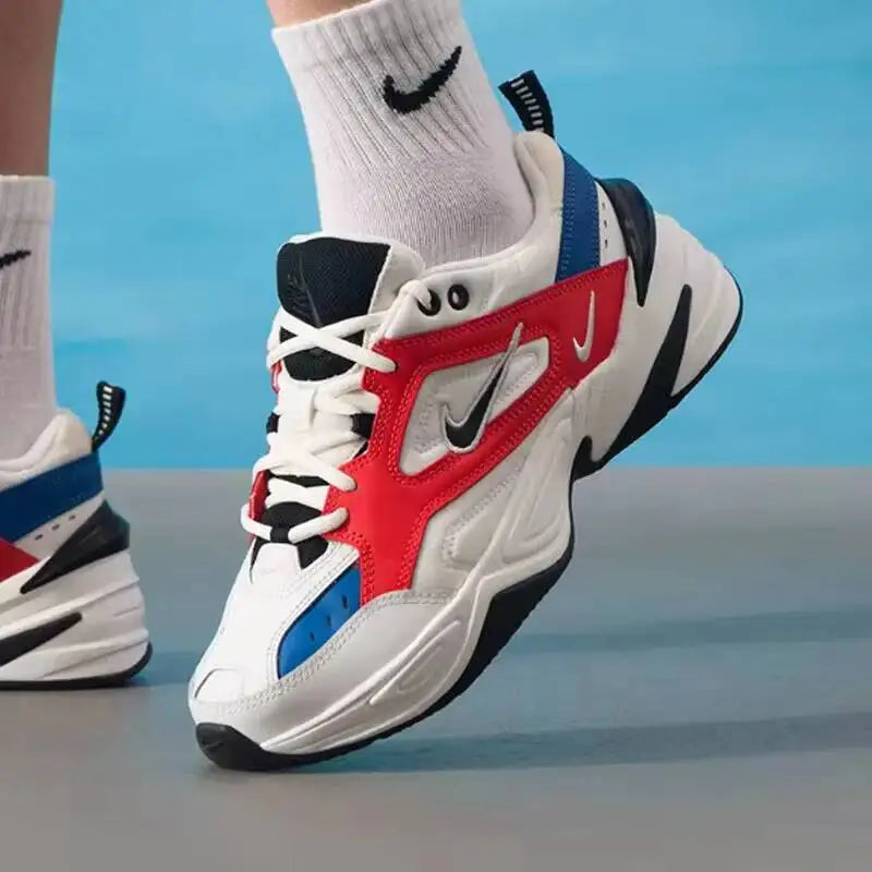 Scarpe da uomo Nike M2K Tekno Retro Chunky Dad in pelle stratificata e materiale sintetico, sneakers casual alla moda per il tempo libero AV4789-100