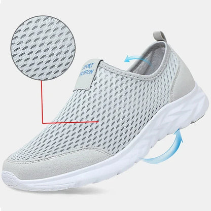 2025 New Shoes Men Loafers Light Walking Breathable Summer Comfortable Casual Shoes Men Sneakers Zapatillas Hombre Plus