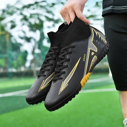 Nouvelles chaussures de football pour hommes, chaussures de sport d'extérieur, ultra-légères, de haute qualité, à cheville haute, chaussures de football en salle antidérapantes, futsal antidérapant.