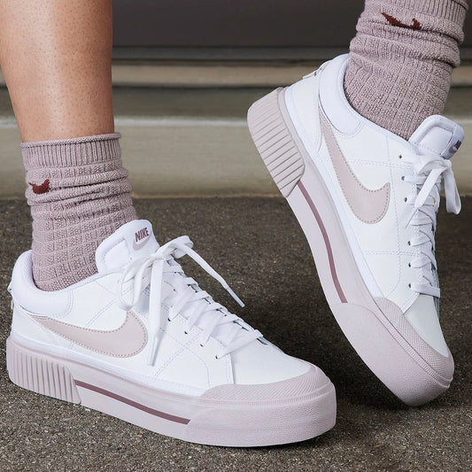 Zapatillas casual Nike auténticas 2024 para mujer, resistentes al desgaste, de suela gruesa y caña baja DM7590-105