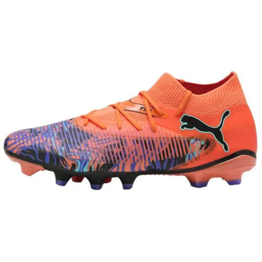 Baskets Puma Future Match 8 FG AG Creativity Pack, couleur orange, motif poppy, noir, 108431-01.