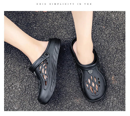 Sandales légères d'été pour hommes, chaussures décontractées, sabots troués, pantoufles plates de plage pour hommes, grande taille 49
