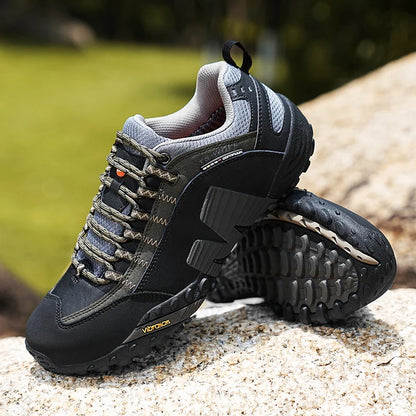 Sapatos de montanhismo para homem em couro genuíno, calçado desportivo outdoor antiderrapante, sapatos de montanhismo e caminhada respiráveis para turismo