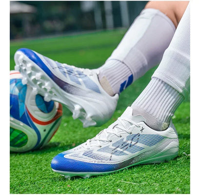 Nouvelles chaussures de football pour hommes, chaussures de soccer pour terrain en herbe, chaussures d'entraînement, chaussures de sport ultralégères, chaussures de match professionnelles, baskets antidérapantes unisexes.
