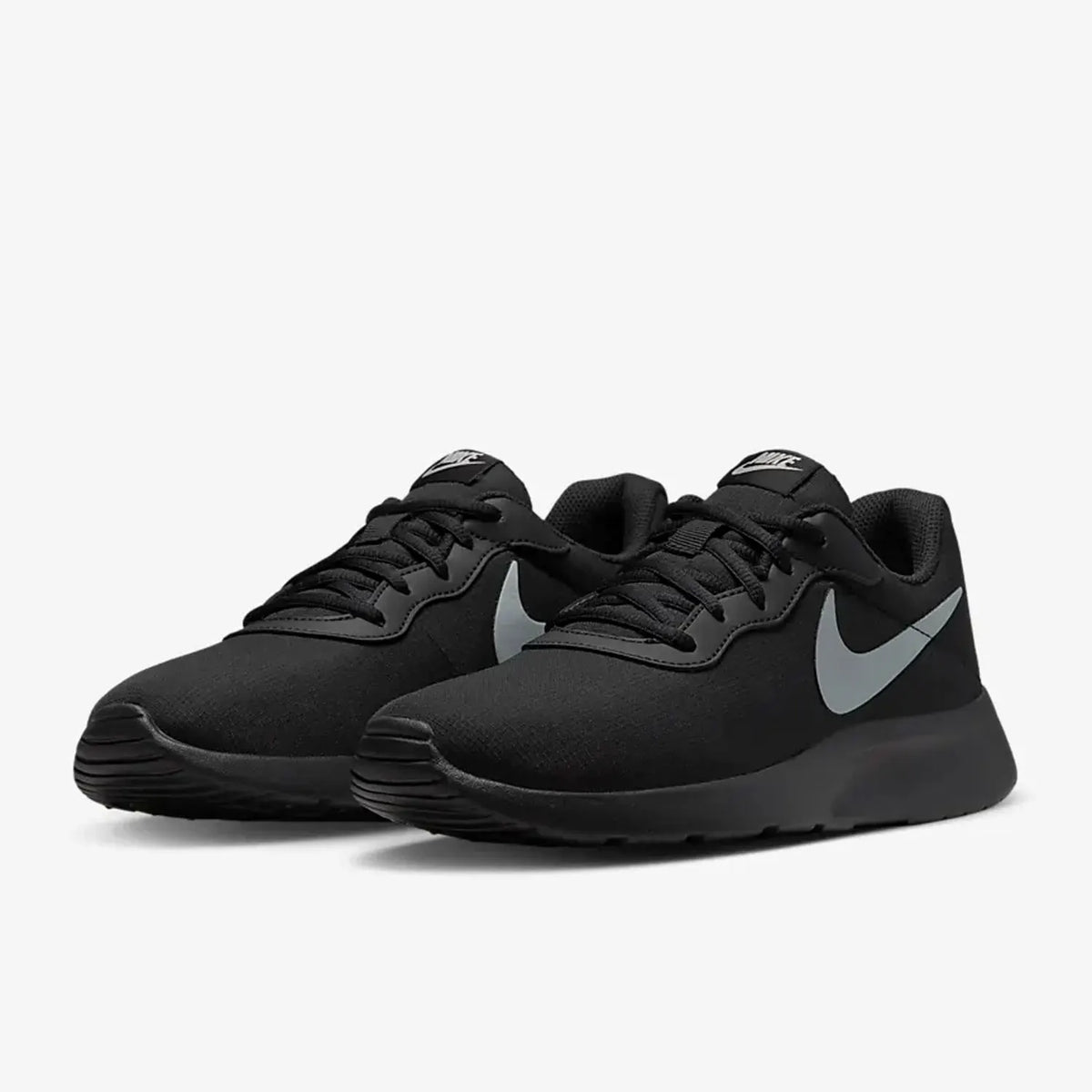 Nike Original TANJUN Damen-Laufschuhe, leicht und atmungsaktiv, DR4495-001