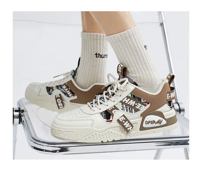 Nuove scarpe da uomo stile skateboard, sneaker estive in pelle casual fashion outdoor per running, sport, trekking e tennis, platform di lusso firmate