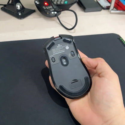 Metaphyuni Metapanda P1 Pro Max Wireless Gaming Mouse PAW3395 Sensor, Lightweight 2.4GHz Ergonomic Wireless Gaming Mouse for PC & Esports