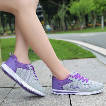 Women’s Sneakers 2025 New Fashion Flat Women’s Shoes Vulcanized Casual Sneakers Women Lace-Up Women’s Sneakers Tenis Feminino
