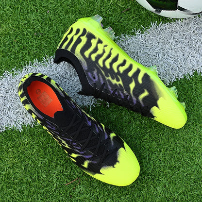 Nouvelles chaussures de football pour hommes, légères, de haute qualité, pour terrain gazonné, best-seller, crampons antidérapants mi-montants pour l'entraînement en extérieur
