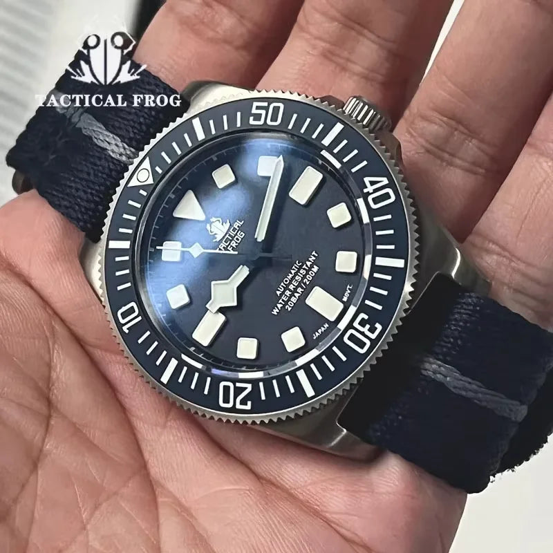 Relógio Mecânico Tactical Frog FXD V4, Movimento Automático NH35, Titânio, para Homem, 200m à Prova de Água, Safira, Luminoso, 42mm