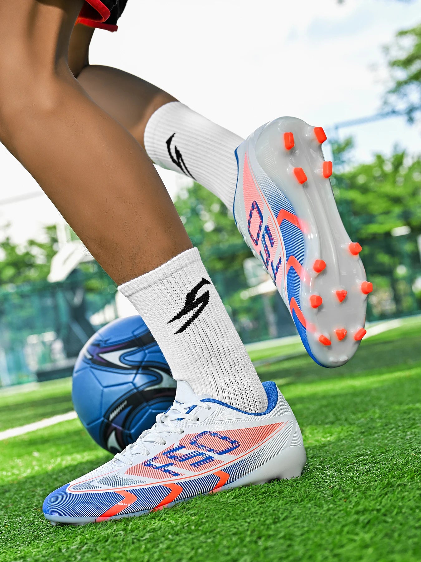 Unisex AG FG Soccer Shoes PU Woven Fabric Upper TPU Shockproof Sole Wear Resistant Anti-slip Teenager Competition Sneakers