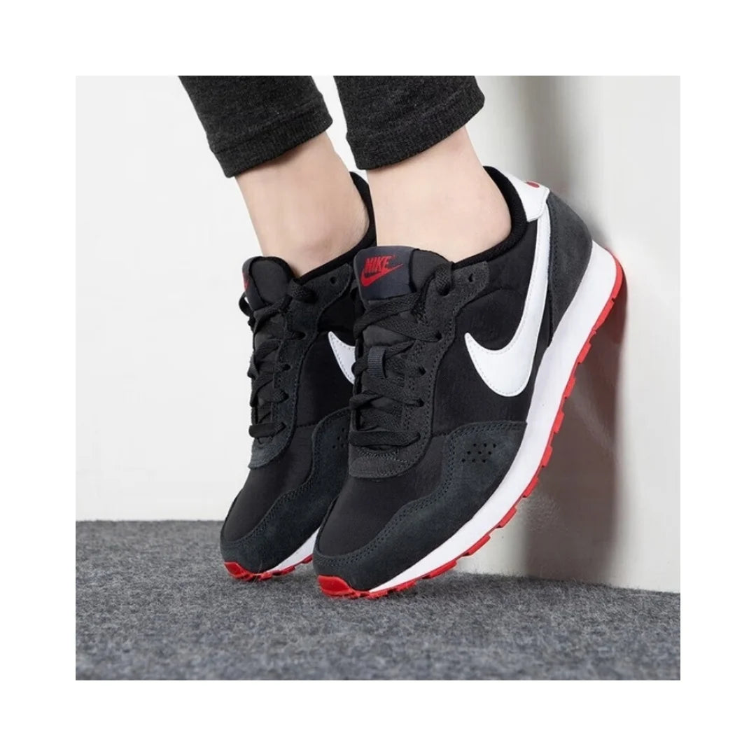 Nike Women's Shoes Valiant New Trendy Comfortable Versatile Retro Waffle Casual Sneakers CN8558-016