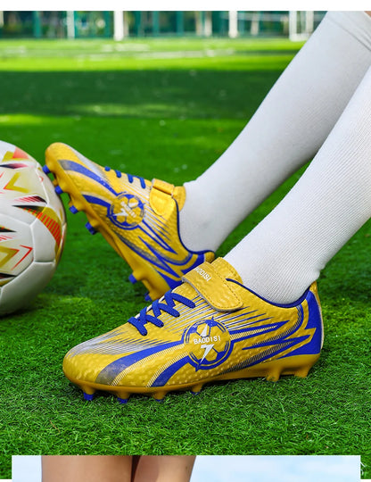 Nouvelles chaussures de football pour enfants, chaussures de sport pour terrain, chaussures de football pour garçons, chaussures de futsal, chaussures de sport d'intérieur à crampons, chaussures de football originales à c